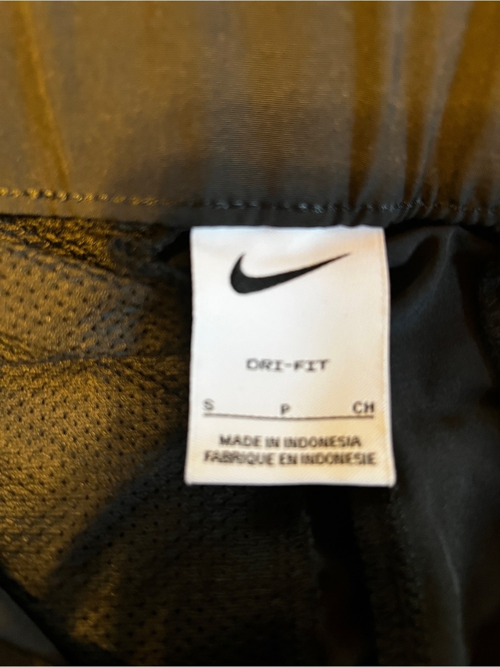 Nike Women's Dri-FIT Victory 5" Golf Shorts in black  small 4-6 - Picture 4 of 7